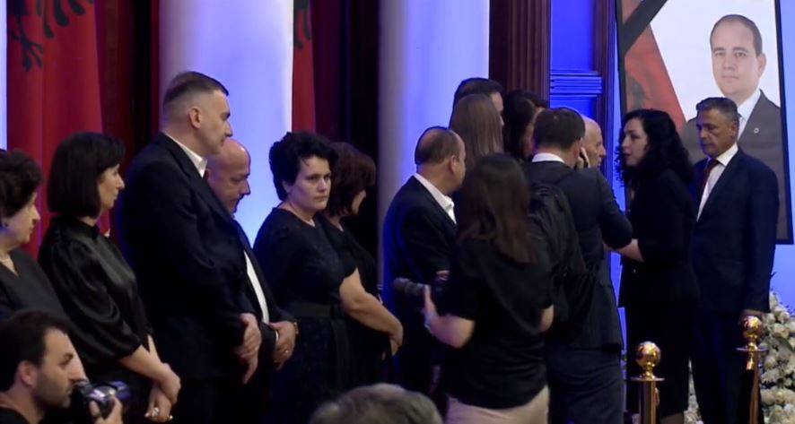 Osmani, Arnavutluk’ta Nishani’ye Veda Etti