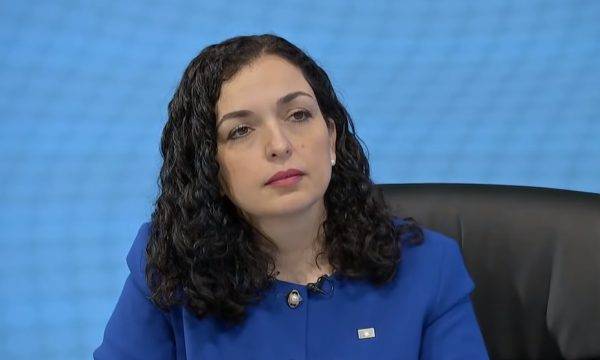 Osmani, Güneydoğu Avrupa’da Demokrasi Zirvesi için Podgorica’da
