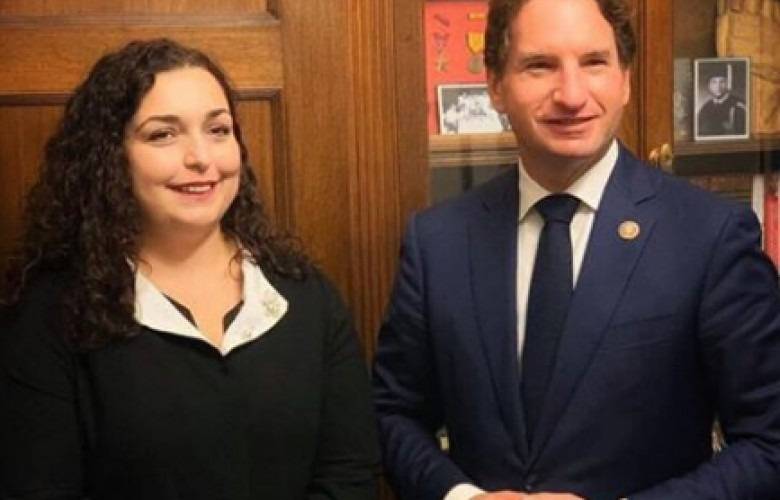 Vjosa Osmani ABD Kongre Üyesi Dean Phillips ile Görüştü