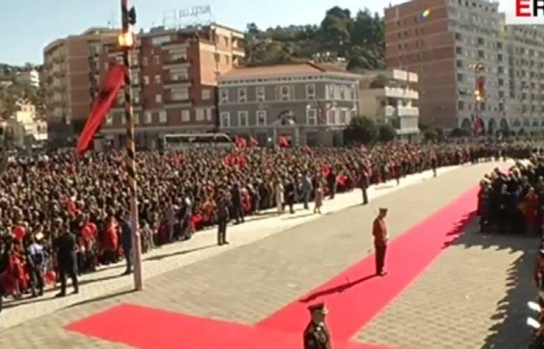 Vlora'da Meta, Thaçi ve Rama Kutlama Töreninde