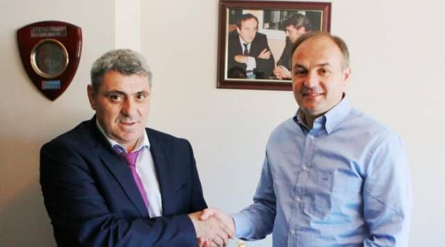 Bakan Hoxhaj Vokrri ile Görüştü