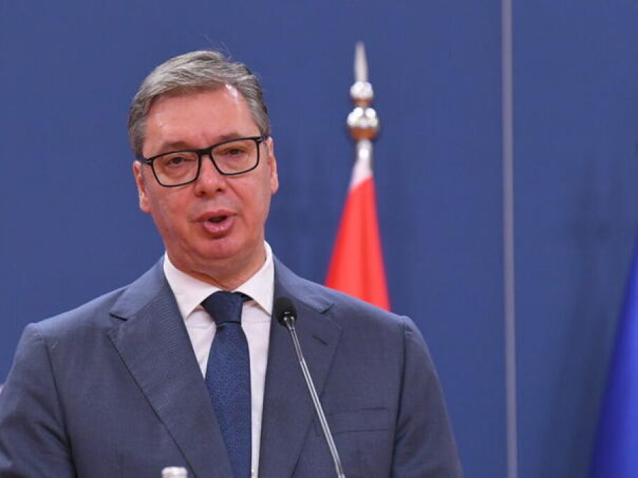 Vučić, Devletin "Şaşırtıcı Kararlar" Alacağını Söyledi