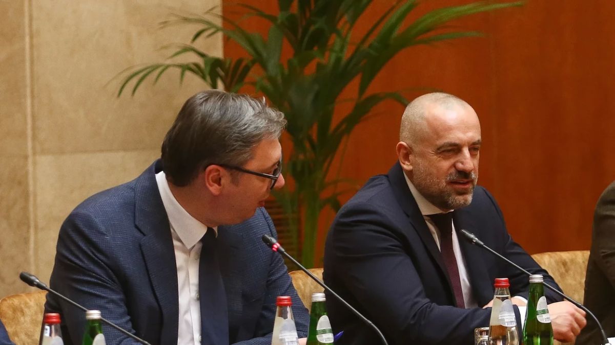 Vučić, Belgrad'da Görüntülenen Radoičić ve Veselinović'i Savundu