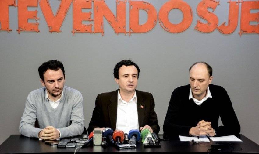 Vetvendosje’deki Bölünmeler İktidarın Yararından Oluyor