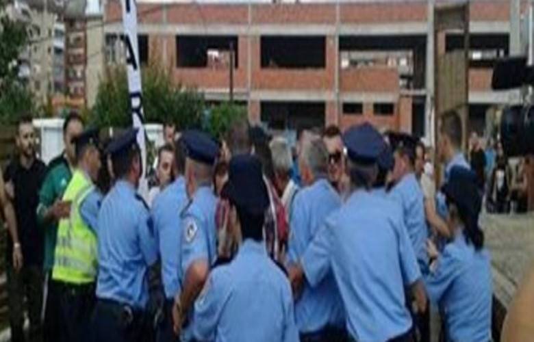 VV ve Polis Arasında Çakışma