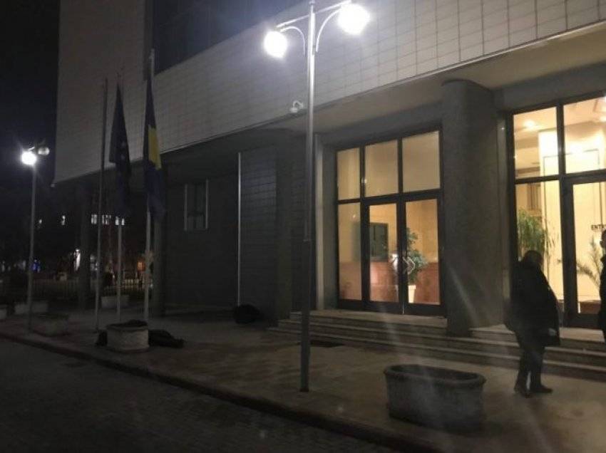 VV: Anlaşma Yok,  Yarın QUINT Ülkeleriyle Bir Araya Geleceğiz