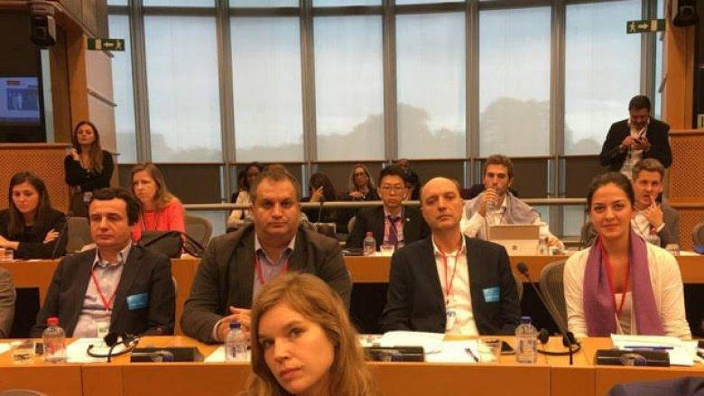 Vetvendosje, Brüksel'den Kosova'da Seçimleri Talep Etti