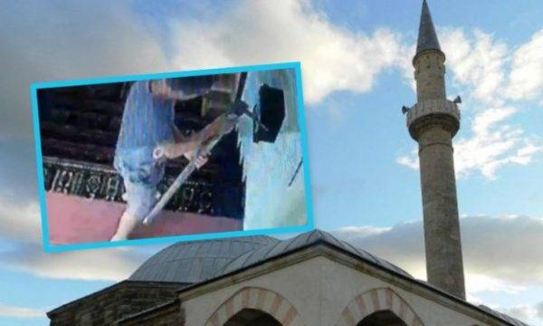 Gilan’da Bir Cami Kasasından 600 Euro Çalındı