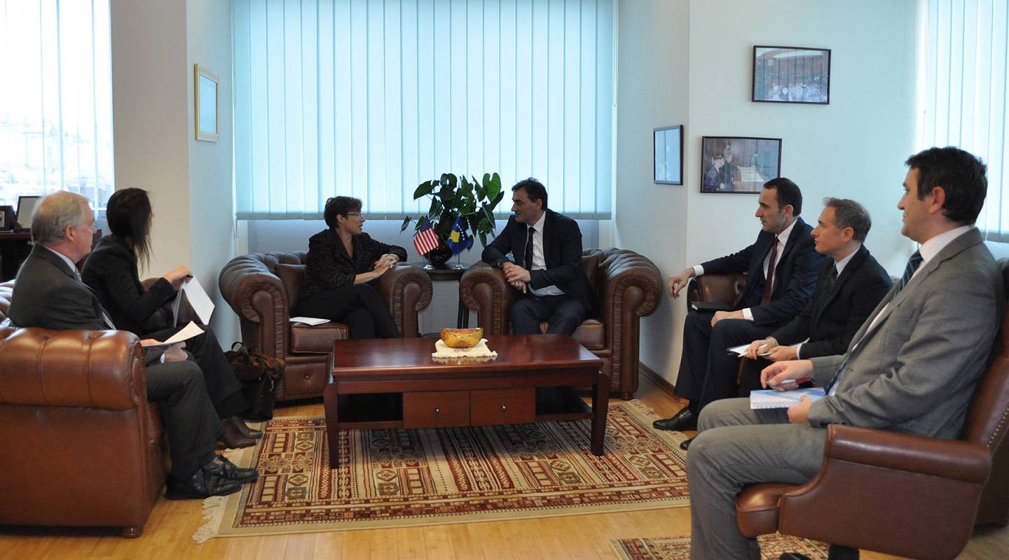 ABD'nin Kosova Kurumlarına Desteği Devam Edecek
