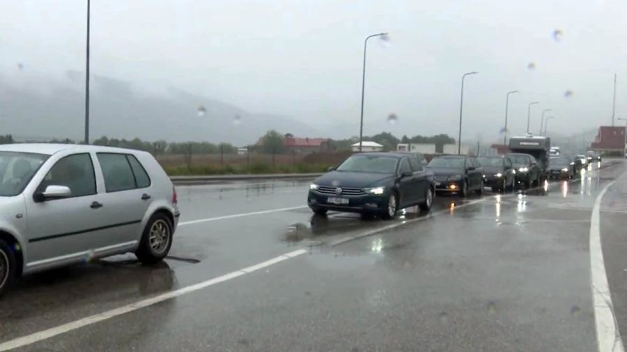17 Binden Fazla Kosovalı Arnavutluk’a Akın Etti