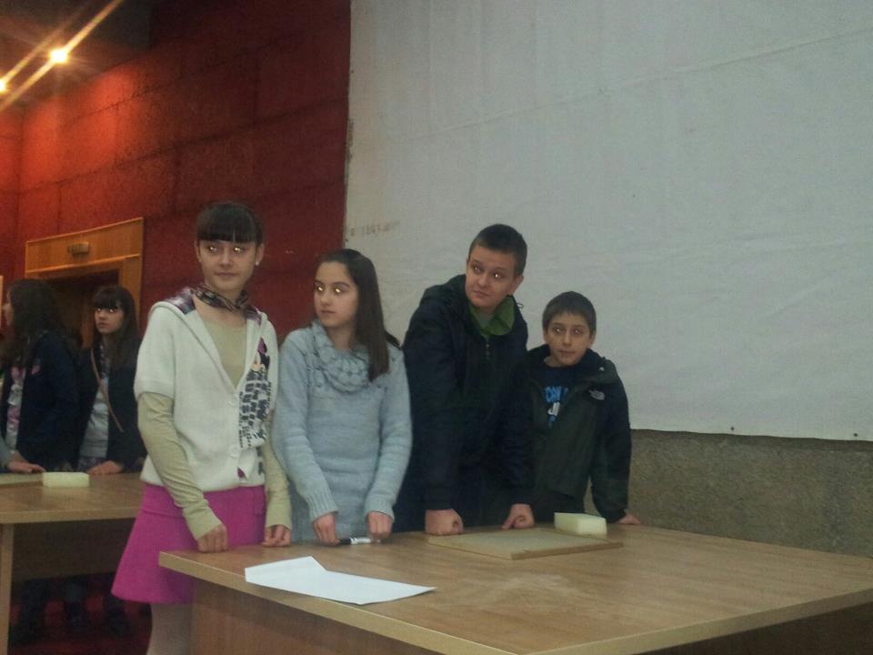 İlkokul Öğrencileri Bilgilerini Tarttı
