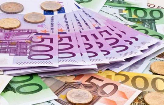 Kosova Yatırımları Çekme Savaşını Kaybetmiştir