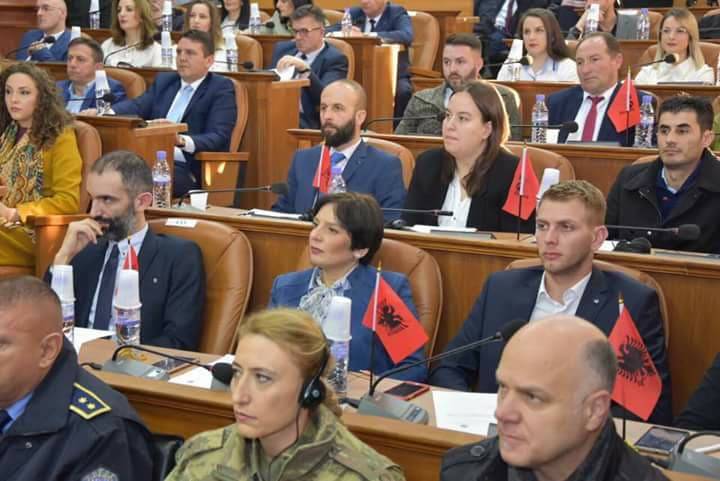 Meclis’te Türkçe Yemin Ettik