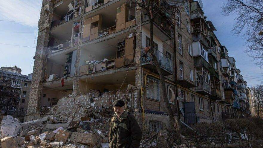 210’u çocuk 5 bin kişi öldü, kent yerle bir oldu