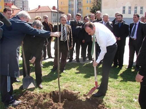 Bakanlar Hoxhaj ve Vehapi "Yeşil Hafta" Eylemini Başlattı