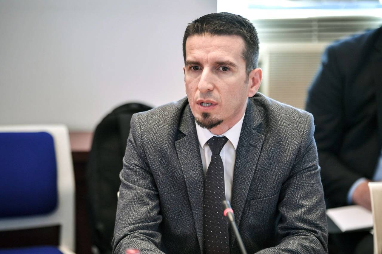Yeni Kararla Bir Yargıç 1700 Yerine 900 Euro Ödenecek