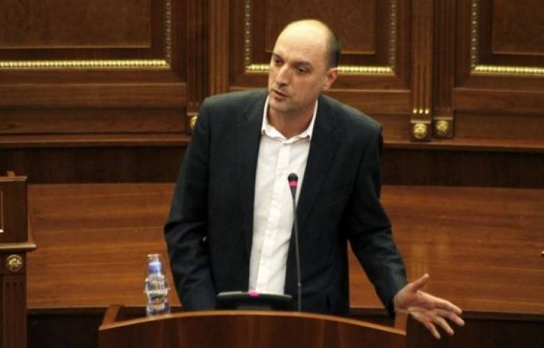 Ymeri, Mecliste Yine Sınır Anlaşmasını Eleştirdi
