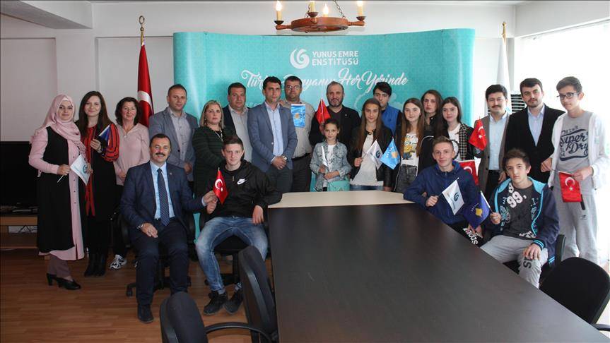 Türkçe Öğrenen Kosovalı Öğrenciler Türkiye Yolcusu