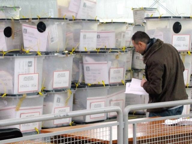 PDK Yeni Seçimlere de Hazır, Muhalefet Bloku ise Karşı