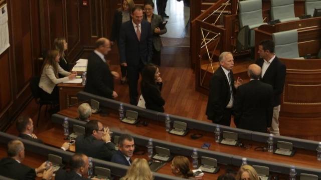 Seçimlere Gidilmesi İhtimali Milletvekillerini de Sarsıyor